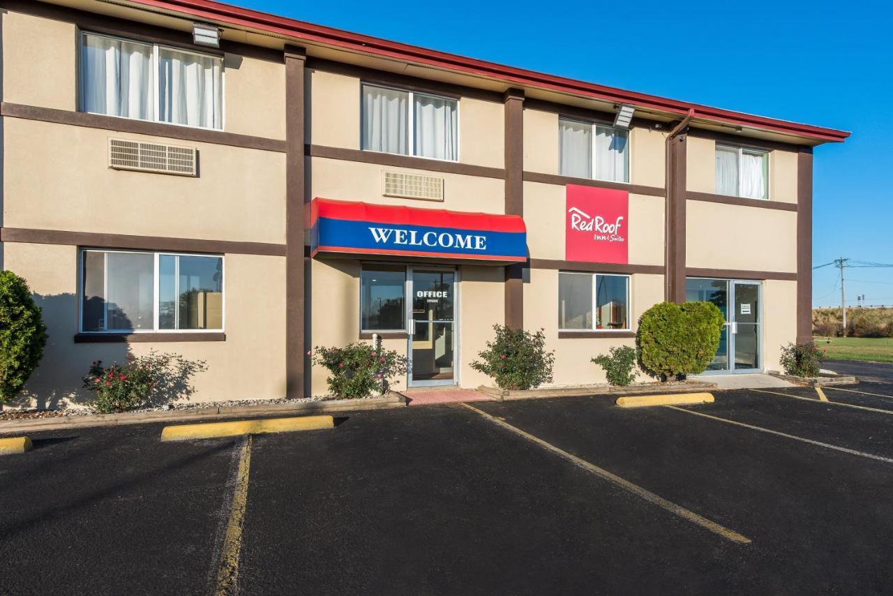 Red Roof Inn & Suites Wapakoneta Exterior foto
